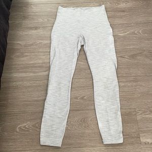 White/grey striped lululemon legging
